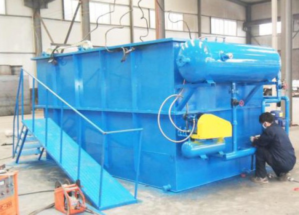 Poultry slaughtering sewage treatment equipment